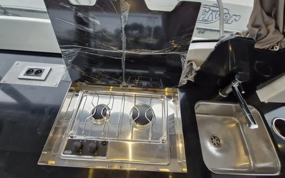 slider 14 Jeanneau Merry Fisher