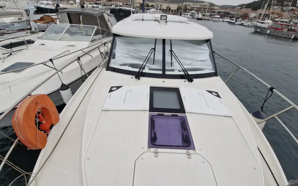 slider 5 Jeanneau Merry Fisher