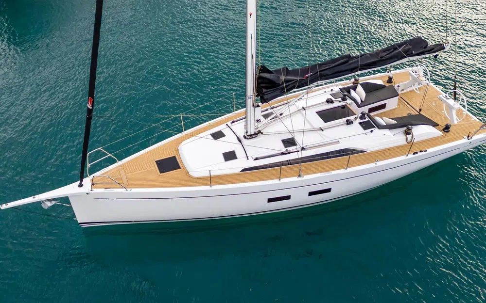 slider 3 Grand Soleil 40