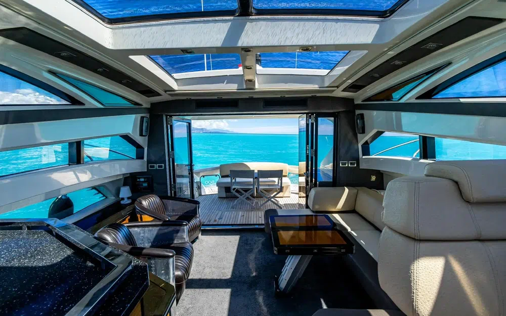 slider 6 Marquis Yachts 500 SC