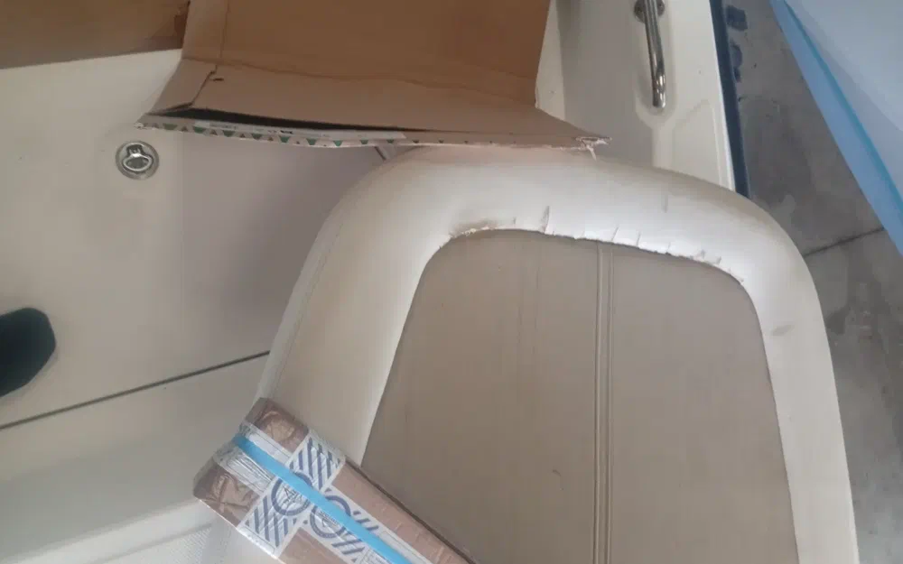 slider 10 Boston Whaler 270 Dauntless