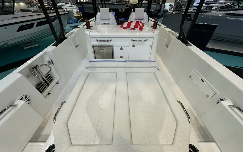 slider 10 Wellcraft 28 T-Top