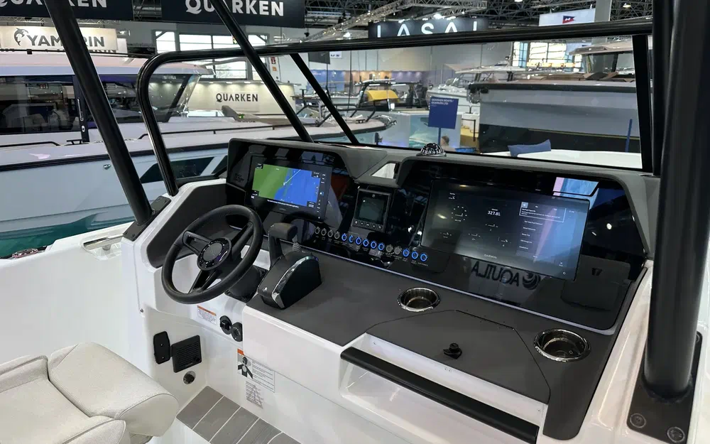 slider 7 Wellcraft 28 T-Top