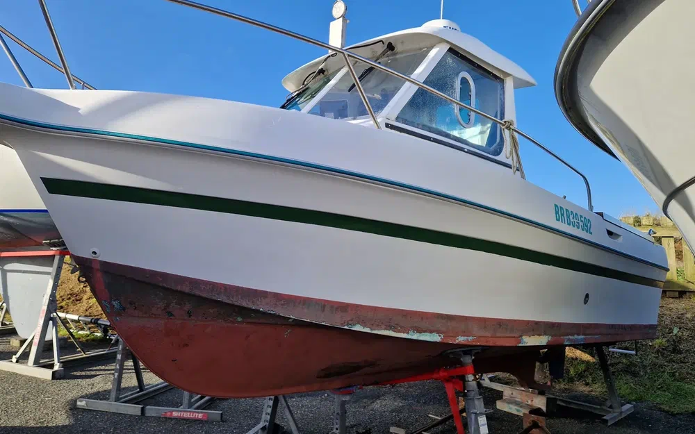 slider 0 Jeanneau Merry Fisher 605