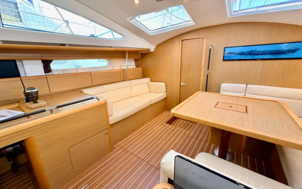 slider 10 Jeanneau Sun Odyssey 50 DS Performance