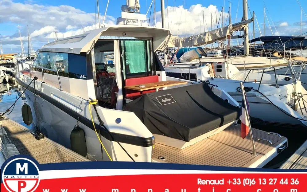 slider 0 Delta Yachts powerboats 33 coupe