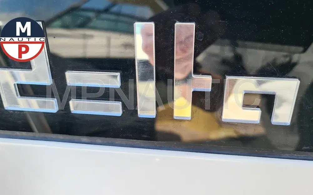 slider 21 Delta Yachts powerboats 33 coupe