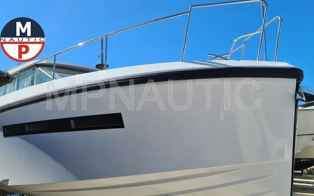 slider 2 Delta Yachts powerboats 33 coupe