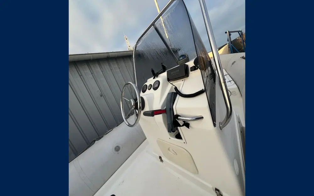 slider 3 Zodiac Pro 550 Open