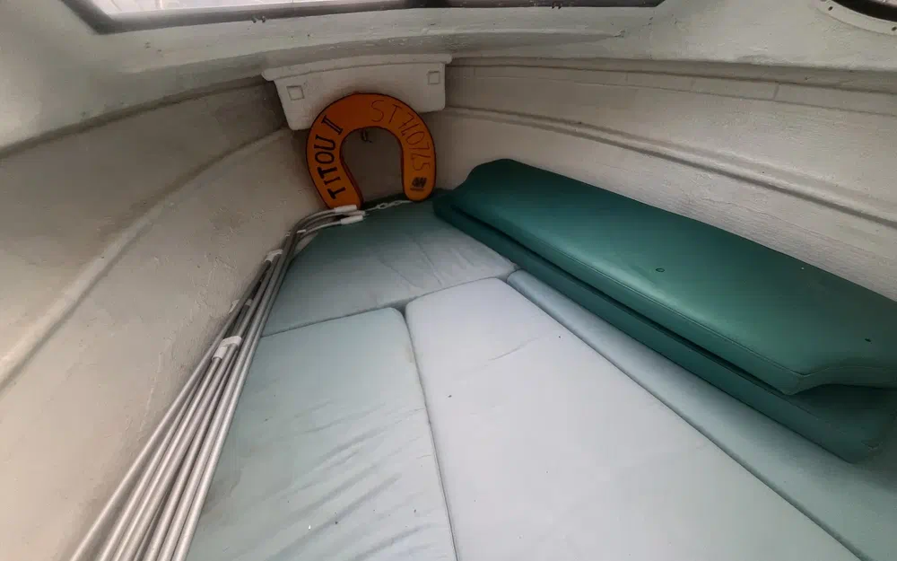 slider 4 Jeanneau Leader 550