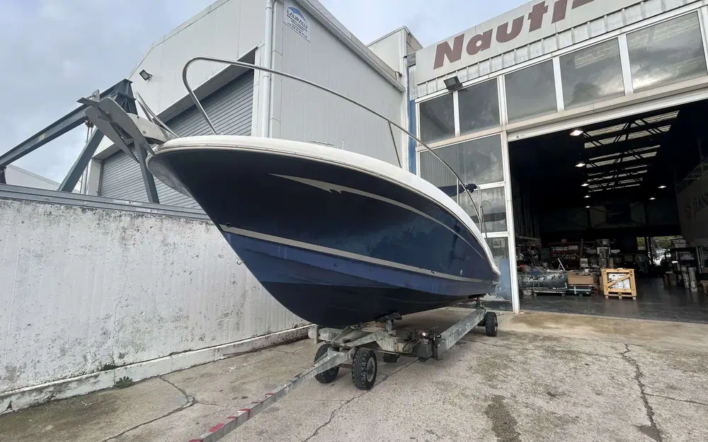 slider 1 Jeanneau Cap Camarat 755 WA