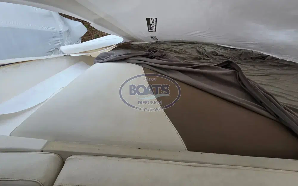 slider 5 Rinker 262 Captiva