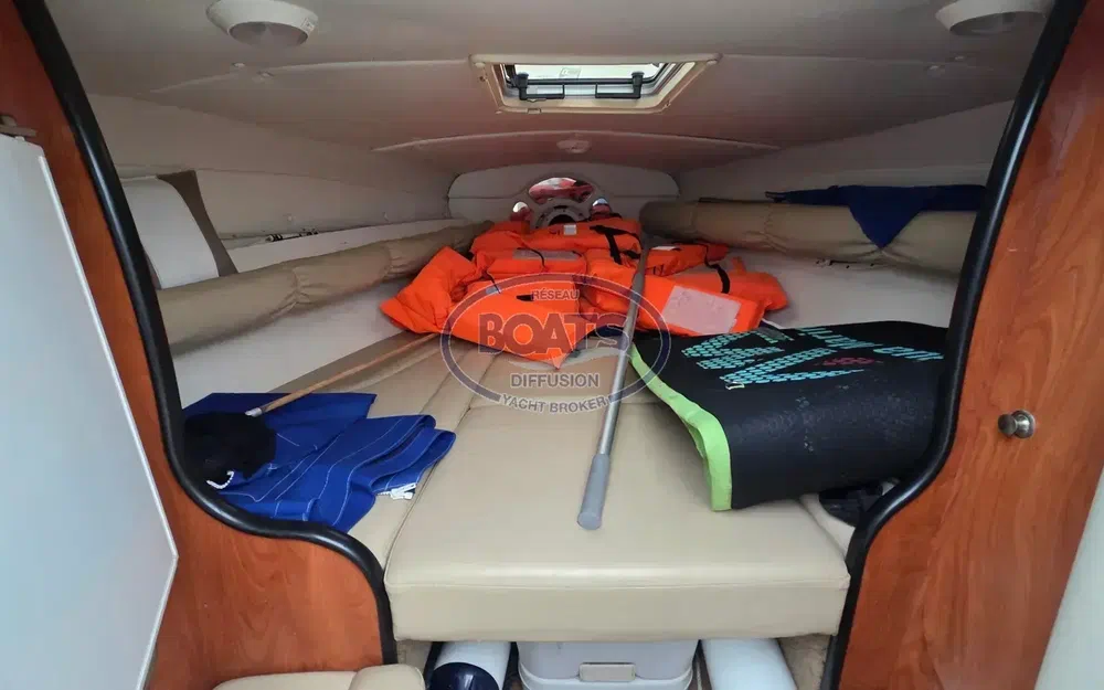 slider 8 Rinker 262 Captiva