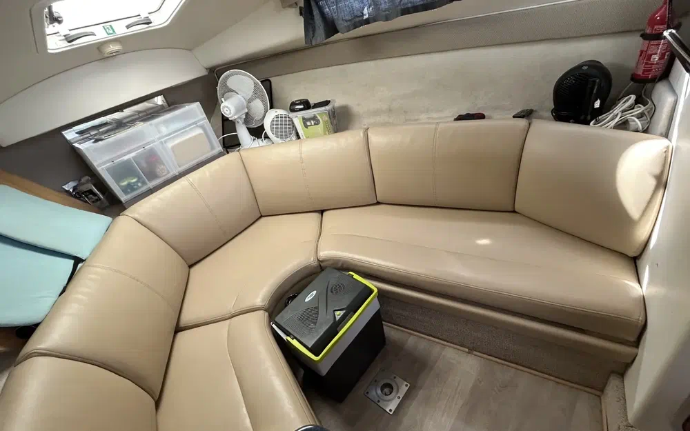 slider 10 Bayliner Ciera 245