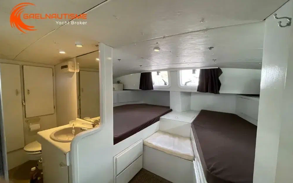 slider 12 Navalu YAHGAN 45