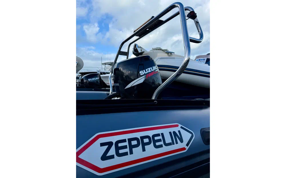 slider 4 Zeppelin Command 18 V Pro