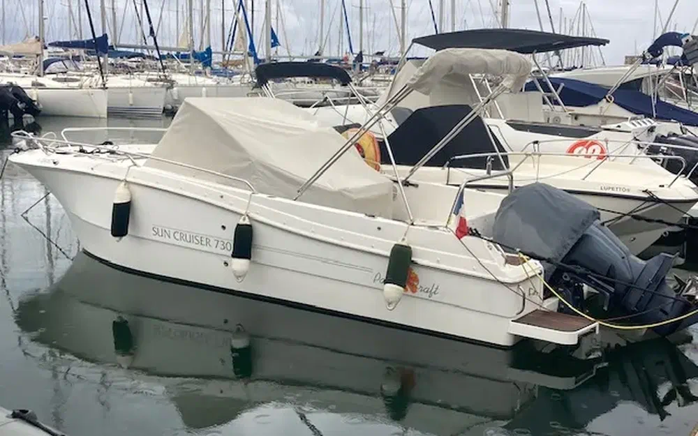 slider 0 Pacific Craft 730 SC