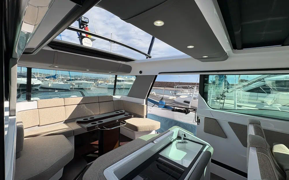 slider 9 Axopar 45 XC