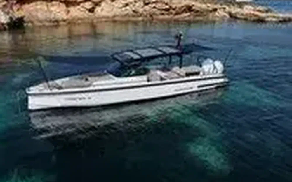 slider 12 Axopar 37 ST