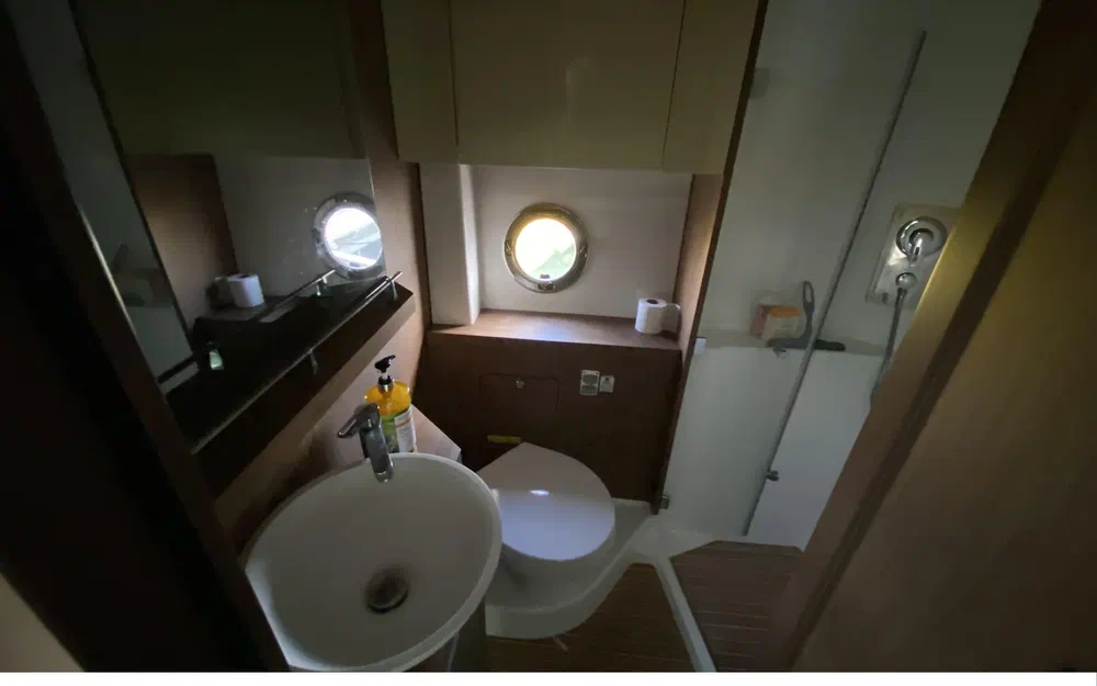 slider 15 Beneteau Gran Turismo 46