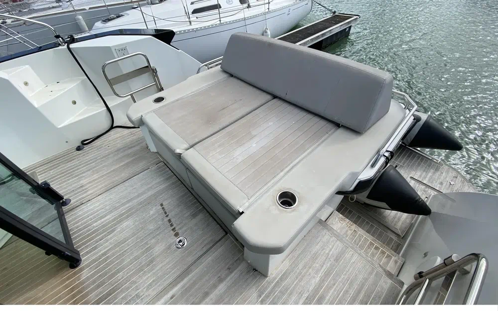slider 24 Beneteau Gran Turismo 46