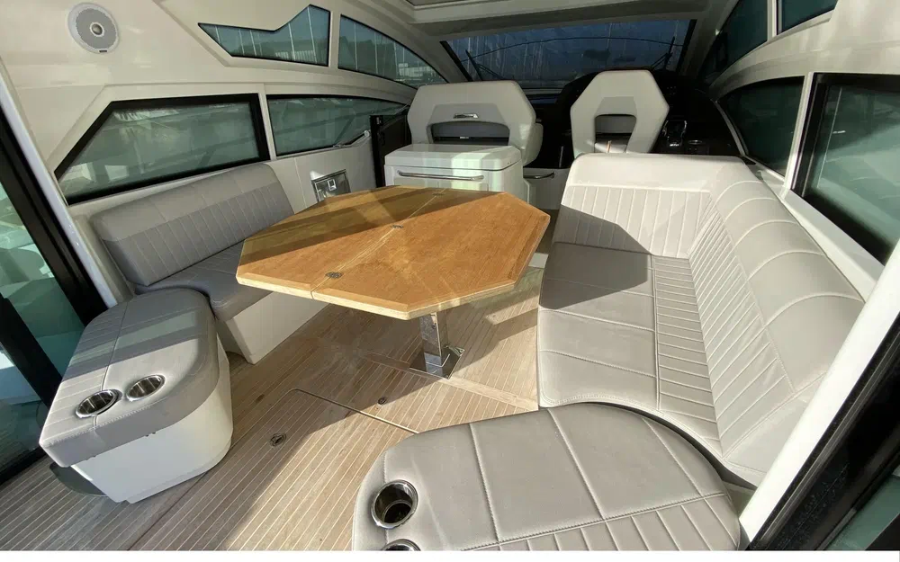 slider 25 Beneteau Gran Turismo 46
