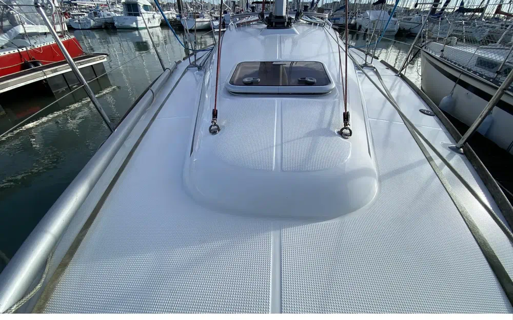 slider 16 Beneteau First 31.7