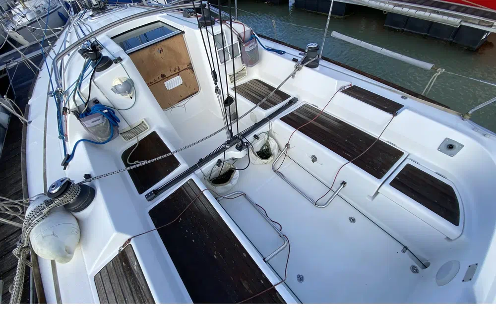 slider 5 Beneteau First 31.7