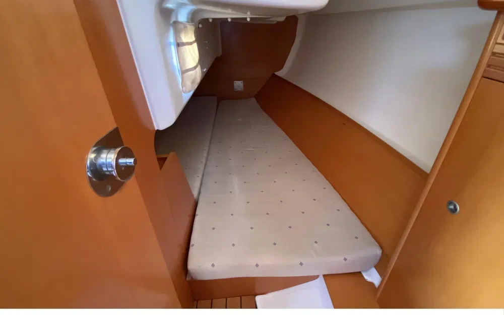 slider 7 Beneteau First 31.7