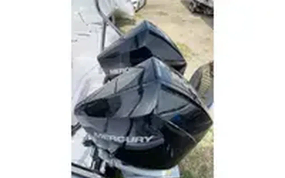 slider 13 Axopar 37 SC