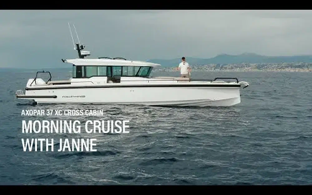 slider 17 Axopar 37 SC