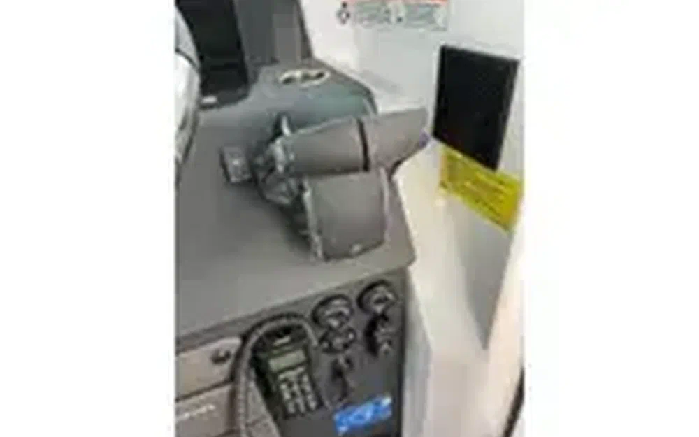 slider 8 Axopar 37 SC