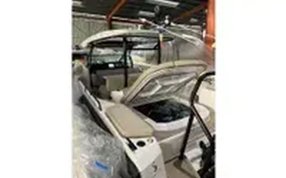 slider 16 Axopar 37 ST