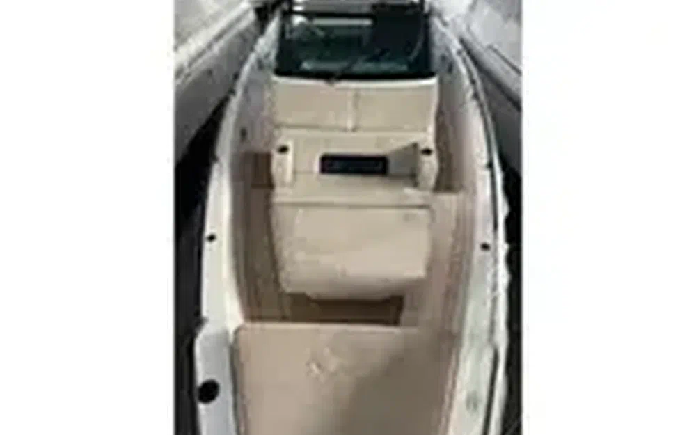 slider 7 Axopar 37 ST