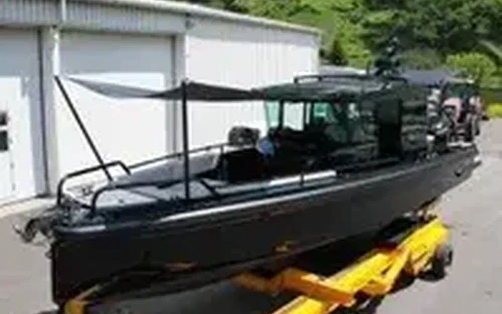 slider 2 Brabus Marine Shadow 500