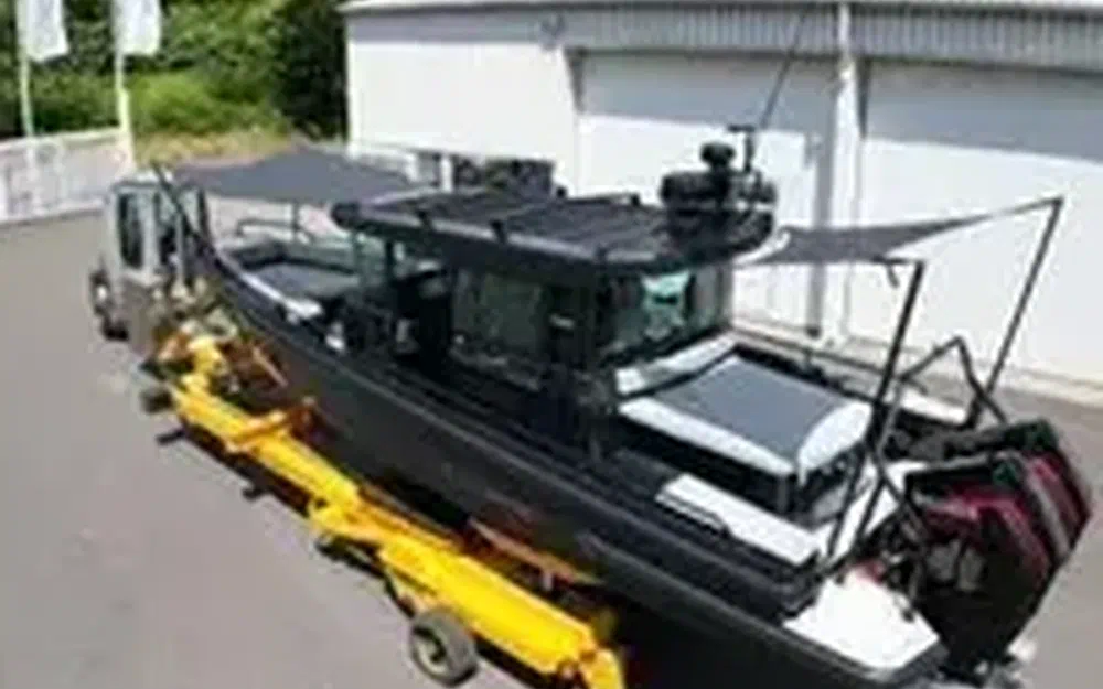 slider 8 Brabus Marine Shadow 500