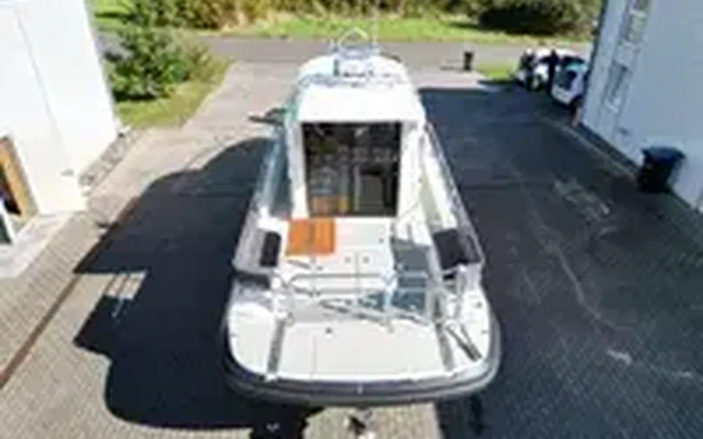 slider 8 Paragon Yachts Paragon 31