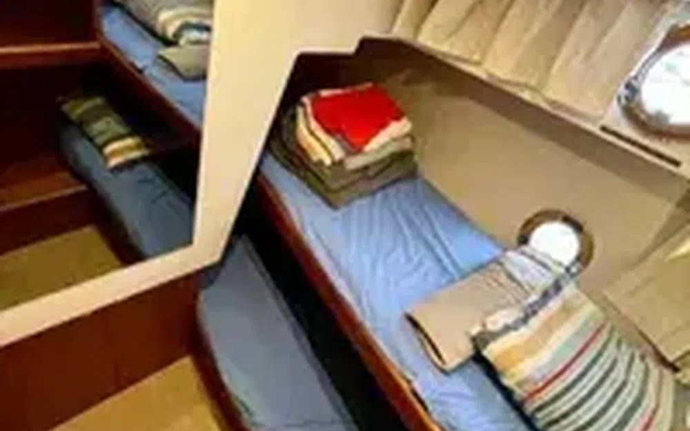 slider 11 Beneteau Swift Trawler 35