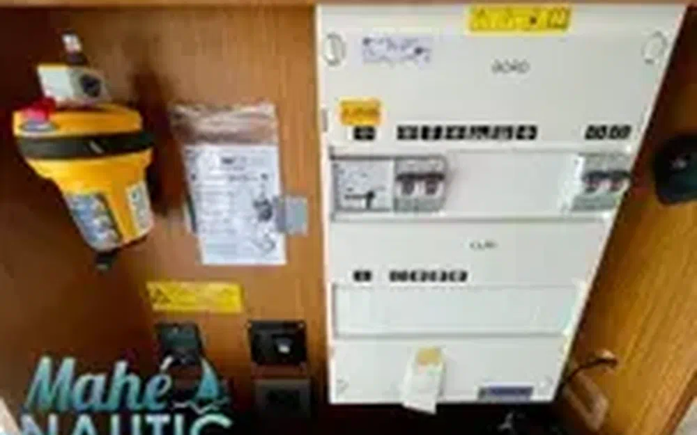 slider 21 Beneteau Swift Trawler 35