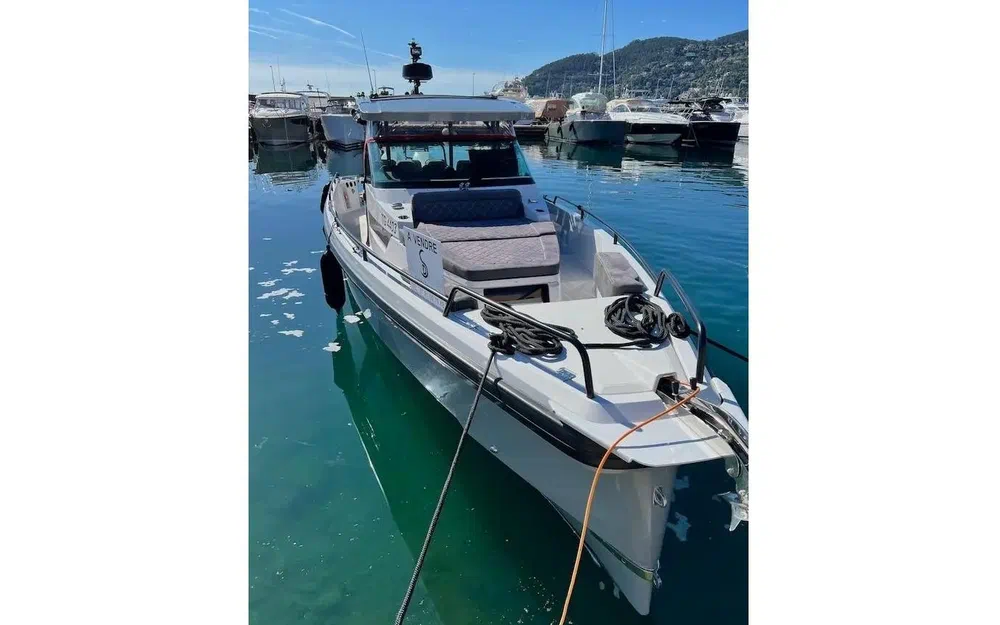 slider 12 Axopar 37 ST