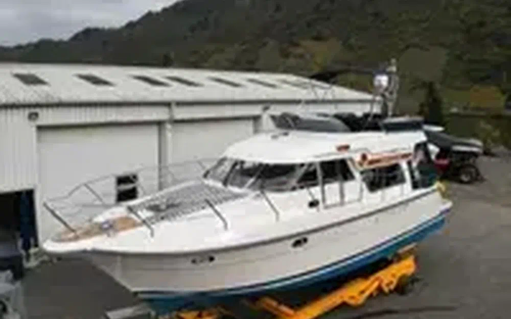 slider 0 Storebro 410 Commander