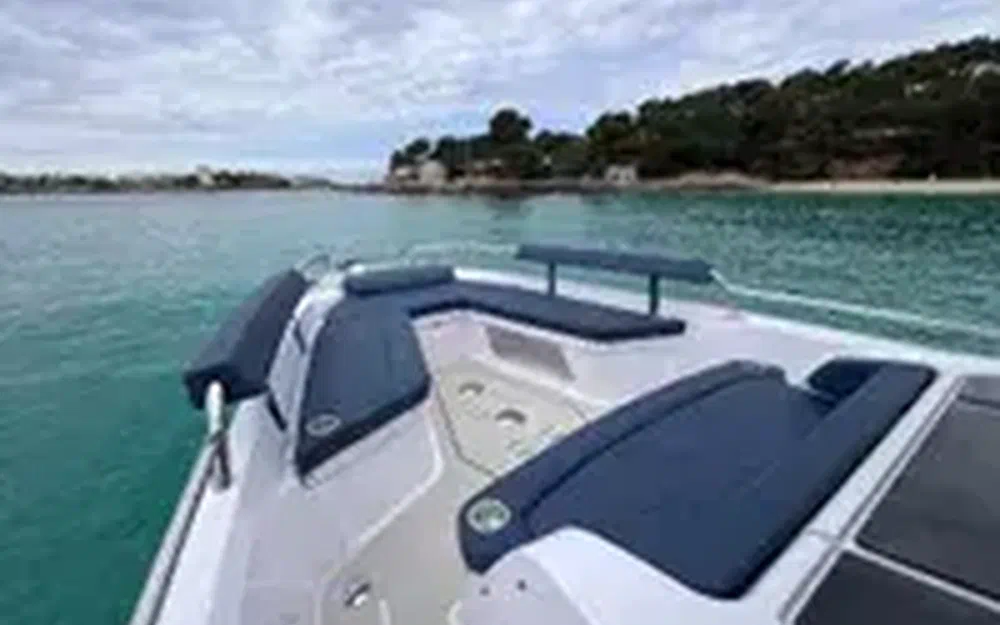 slider 6 Axopar 29 XC CROSS CABIN