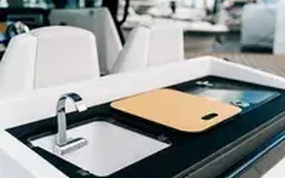 slider 16 Axopar 29 CCX