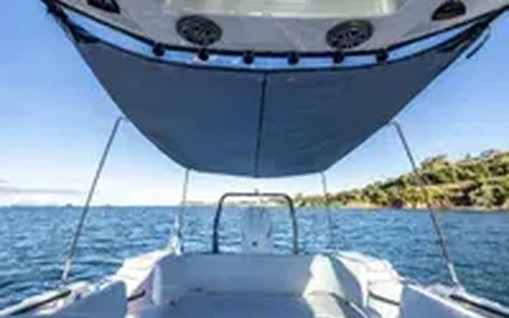 slider 8 Axopar 29 CCX