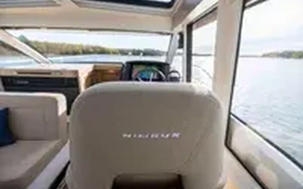 slider 13 Nimbus 365 Coupe