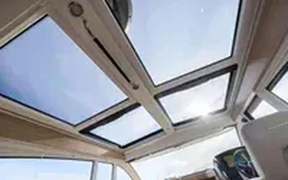 slider 14 Nimbus 365 Coupe