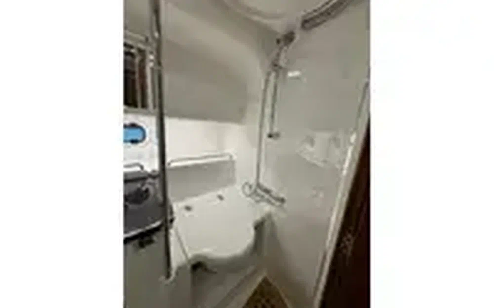 slider 18 Nimbus 305 Coupe