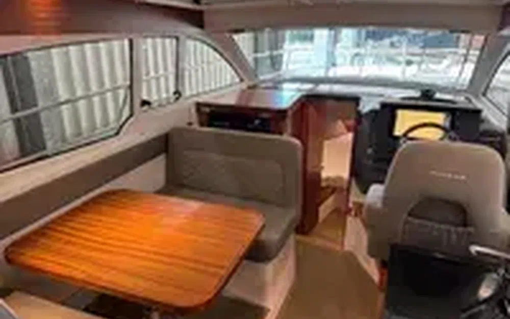 slider 25 Nimbus 305 Coupe