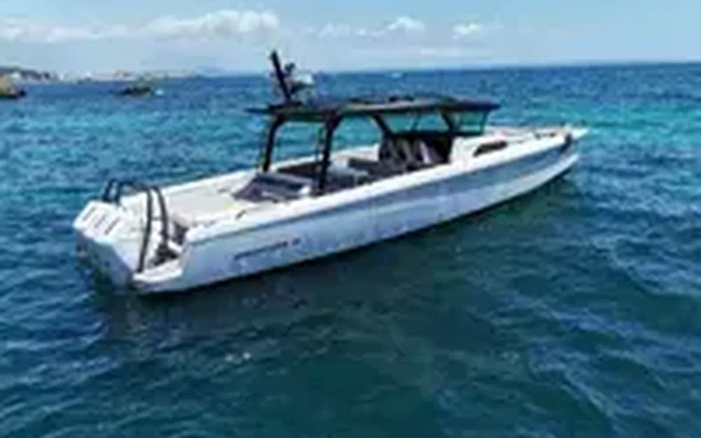 slider 6 Axopar 45 XC