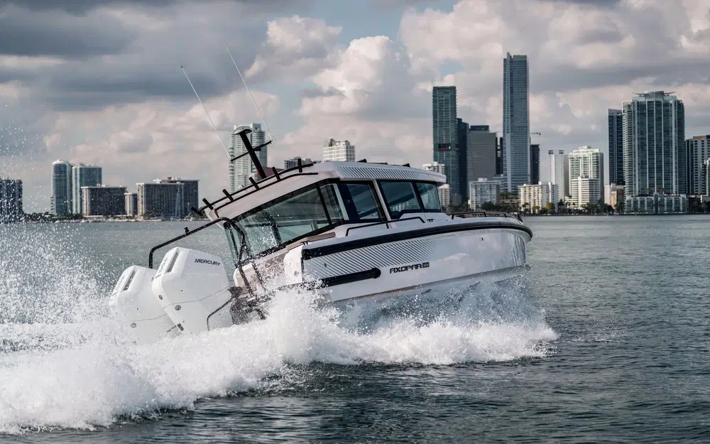 slider 0 Axopar 37 SC